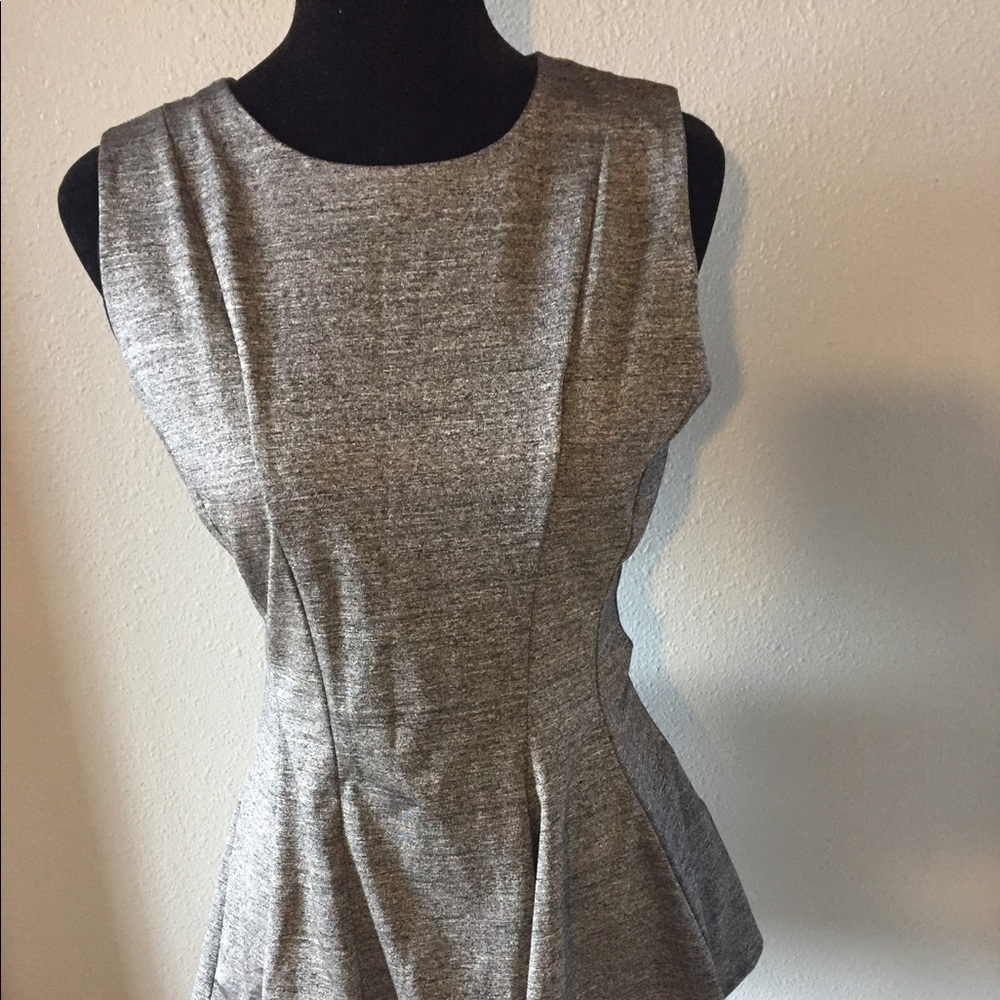 H&M gray peplum tank top, XS, zip up back